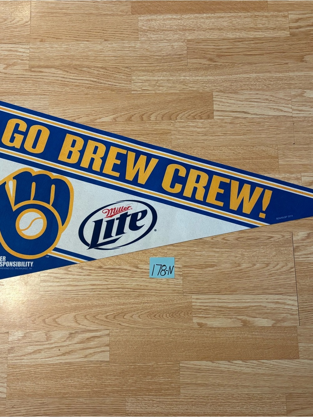 Milwaukee Brewers large jumbo 18”x36” felt pennant Go Brew Crew! Miller Lite SGA